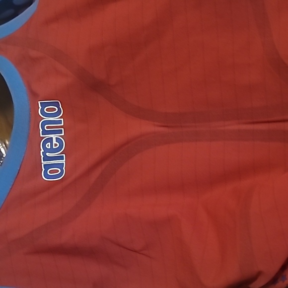 NWT Arena Powerskin Carbon Duo Top - Open Back - Picture 9 of 16